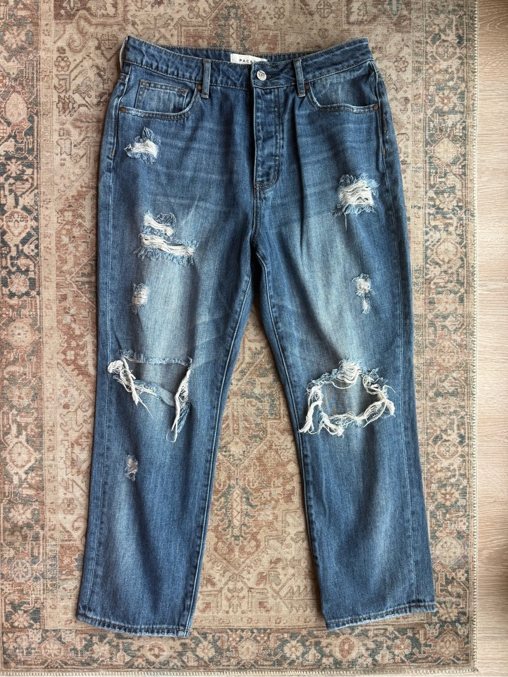 PacSun Distressed Cropped Blue Jeans